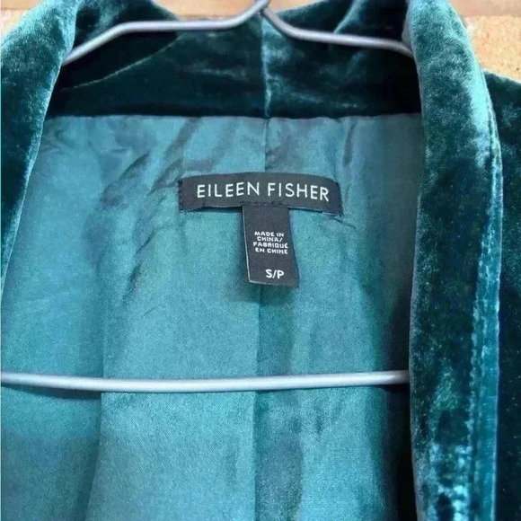 Eileen Fisher angled front long sleeve open front rayon silk blend velvet jacket - Picture 4 of 10